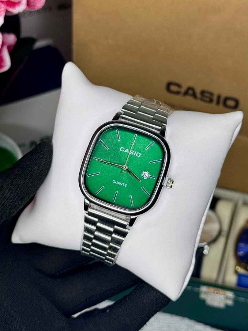 Casio Quartz Vert Emeraude Mixte