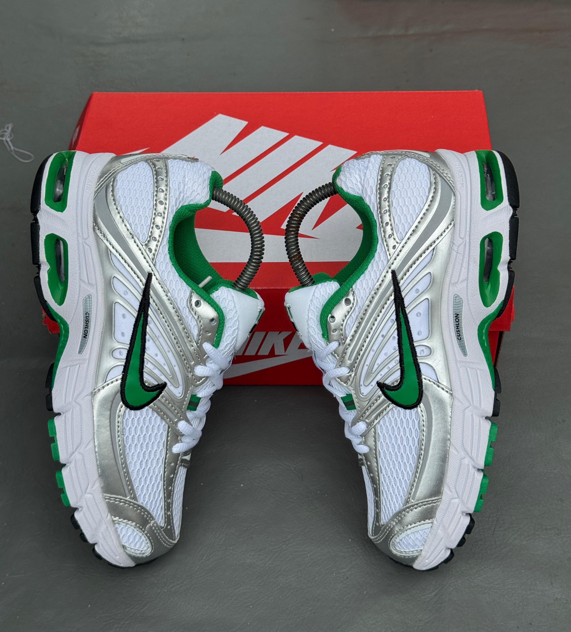 Nike Zoom Vomero 5 White Green - Vue 2