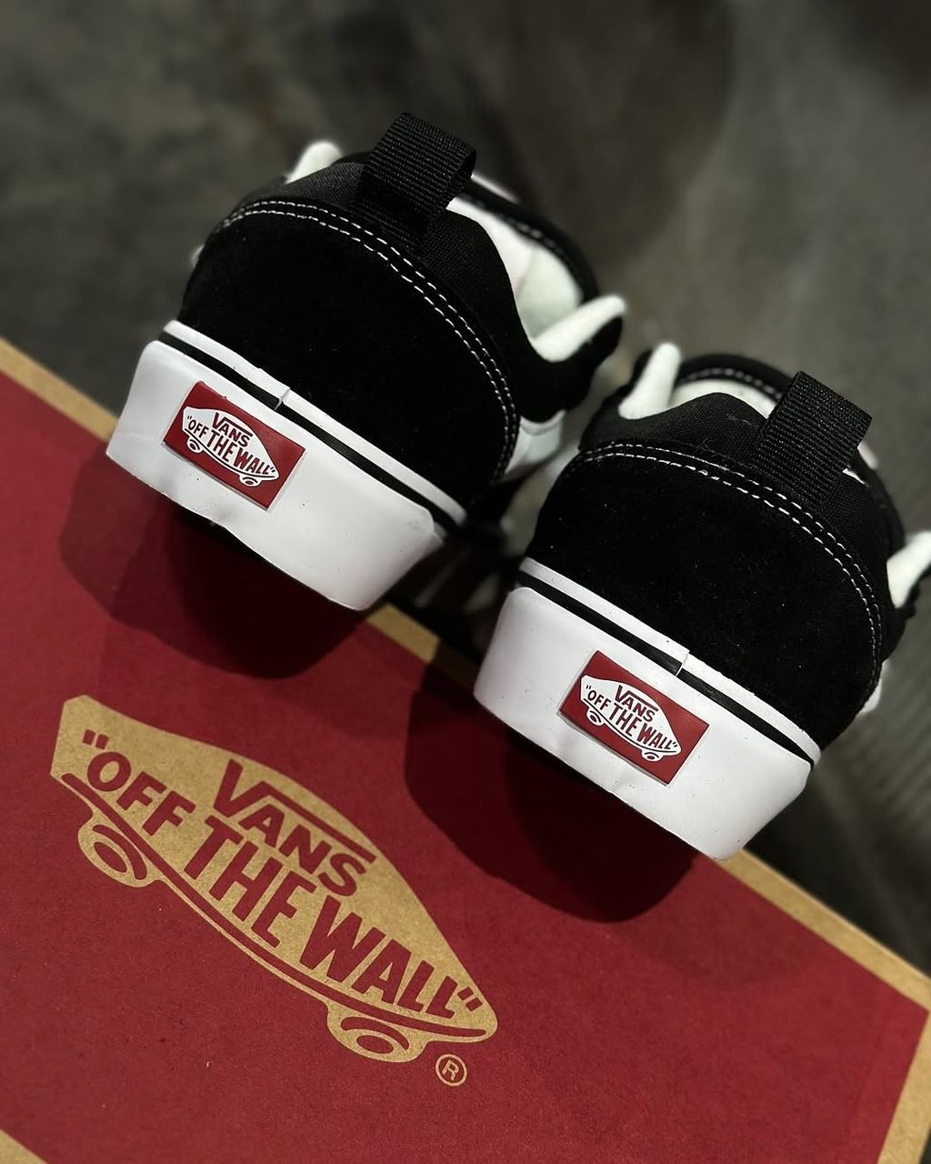 Vans Knu Skool Noir Blanc - Vue 3