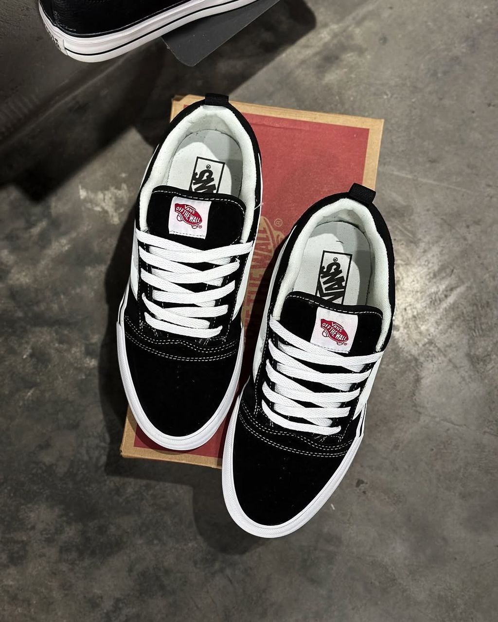 Vans Knu Skool Noir Blanc