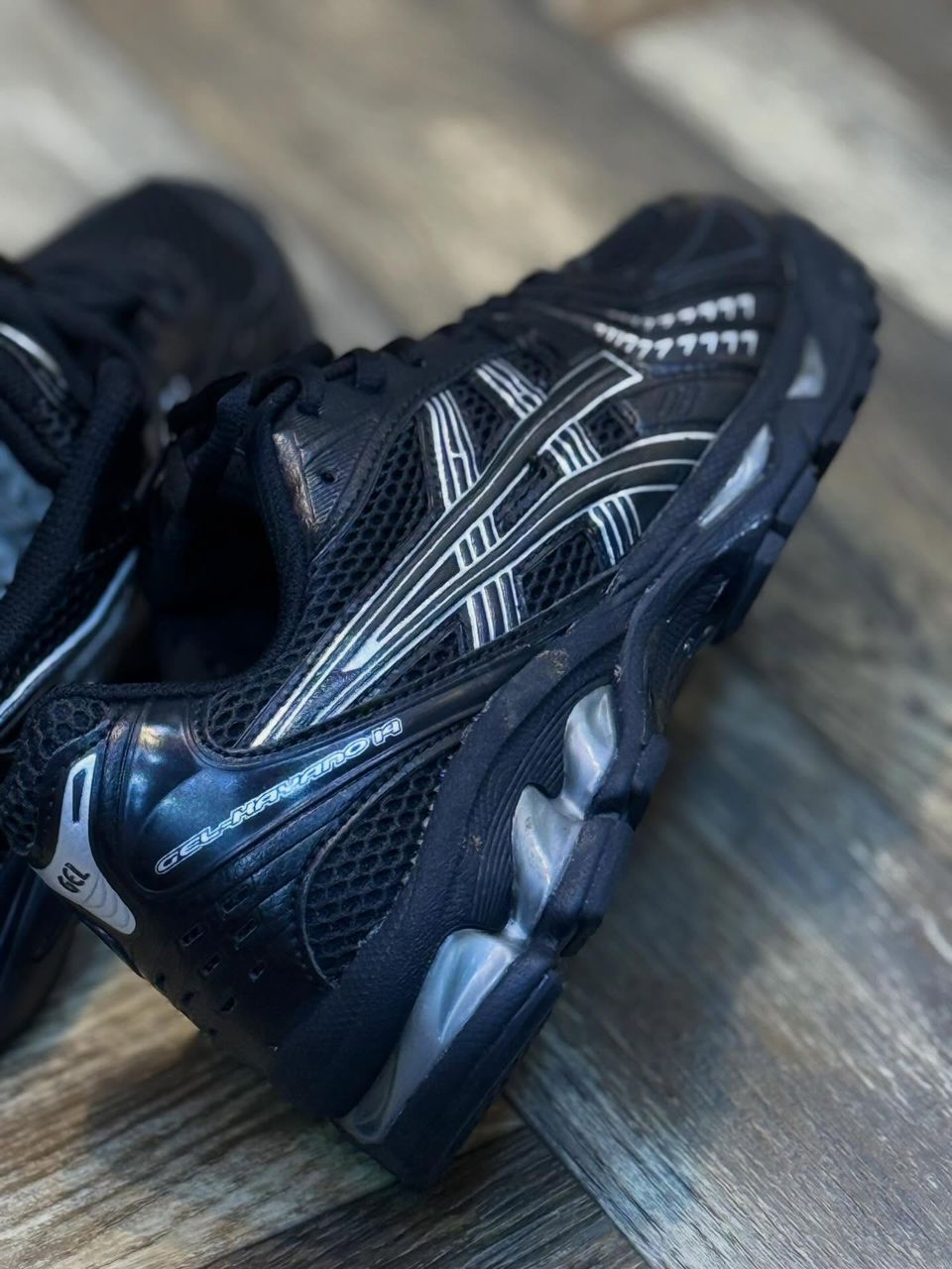 ASICS Gel-Kayano 14 Black Pure Silver - Vue 2