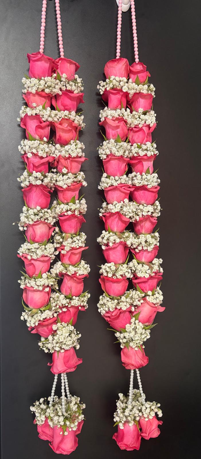 WeddingGarland_019 - Roses and Baby's Breath Garland