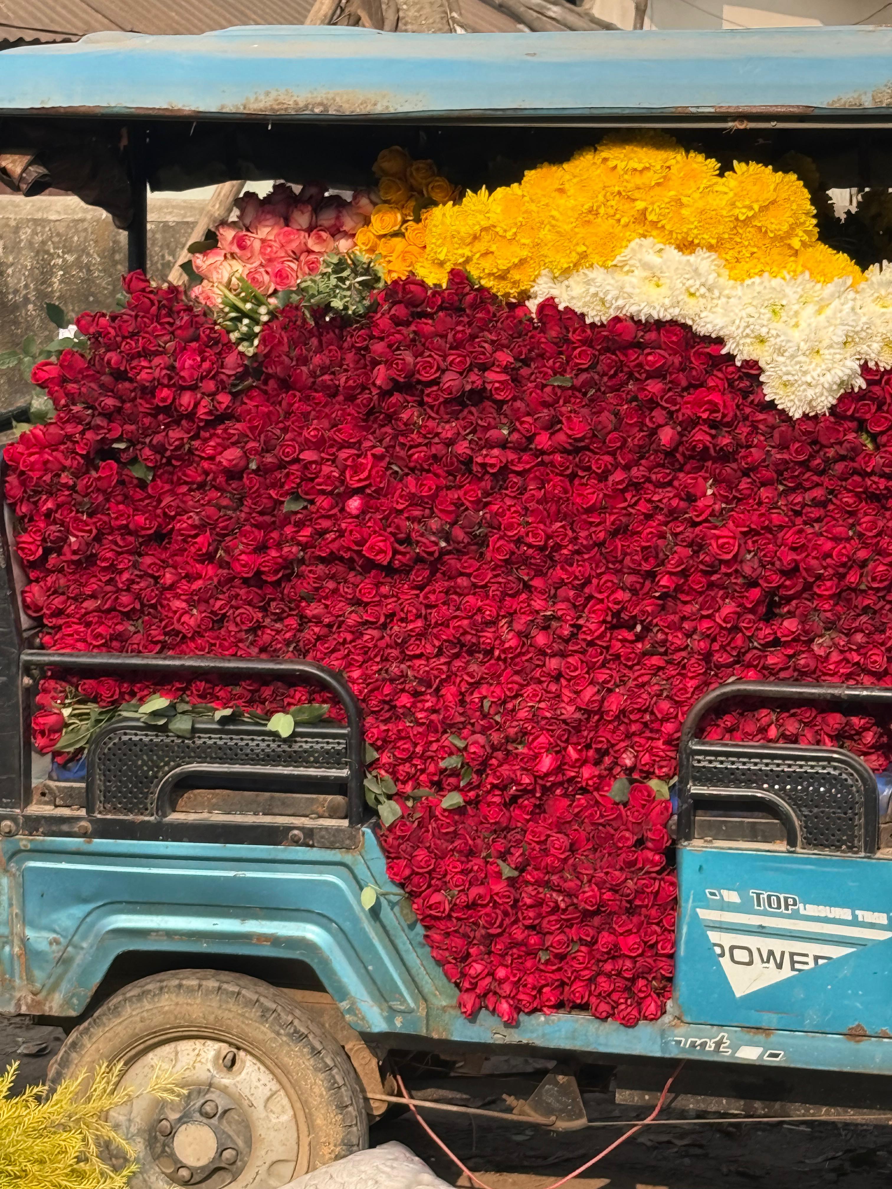 Truck loaded with fresh flowers from Bengal mandis