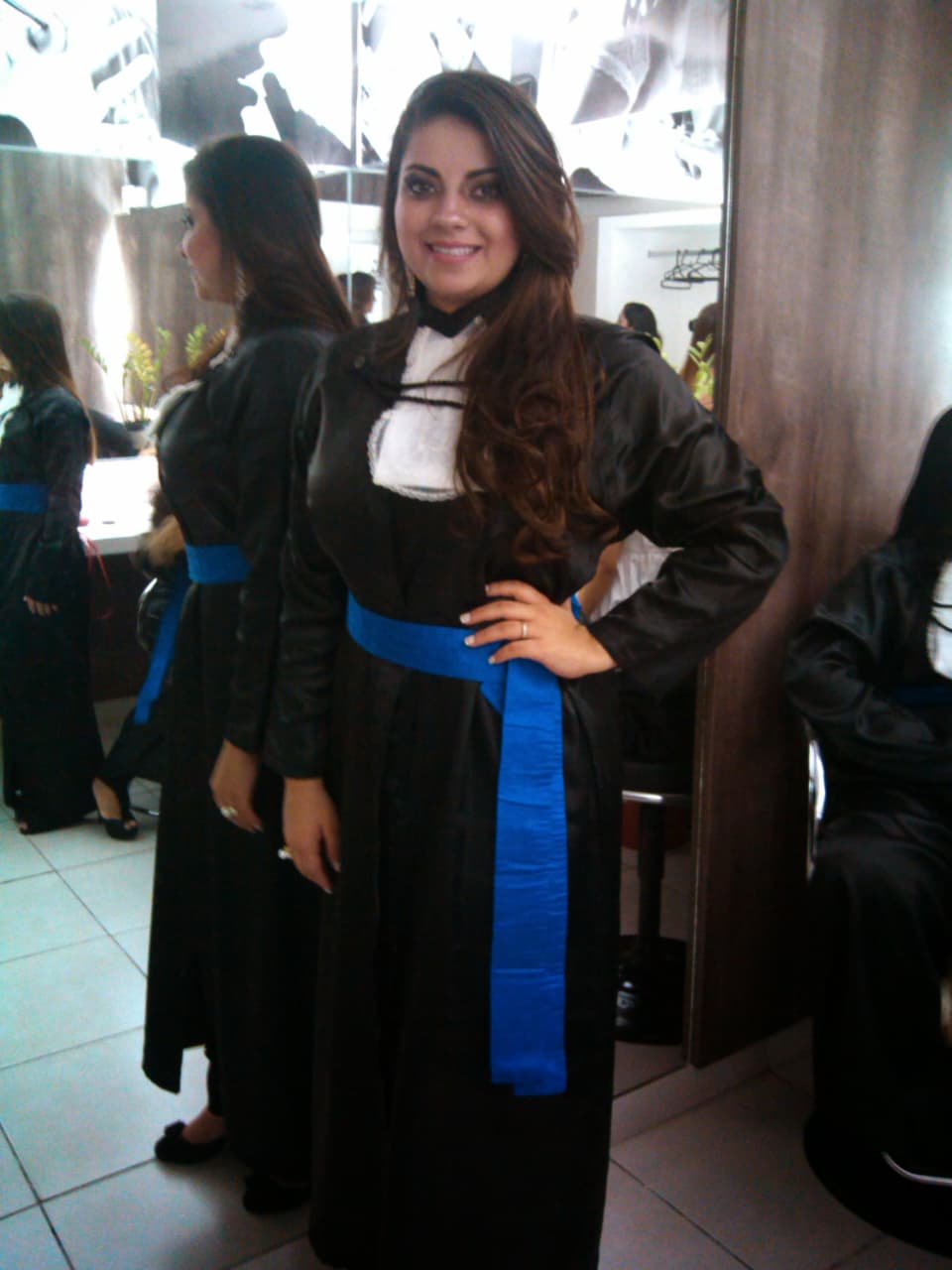 Psicóloga Izis Silvano na formatura em Psicologia