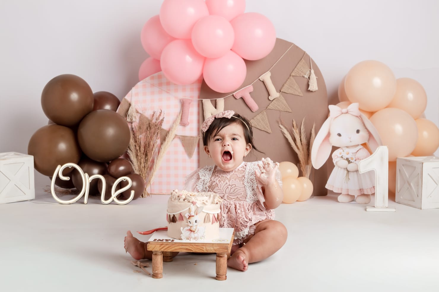 Inti festejando su primer cumpleaños