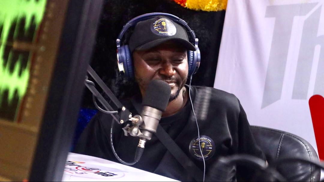 MC Kendofa at radio station