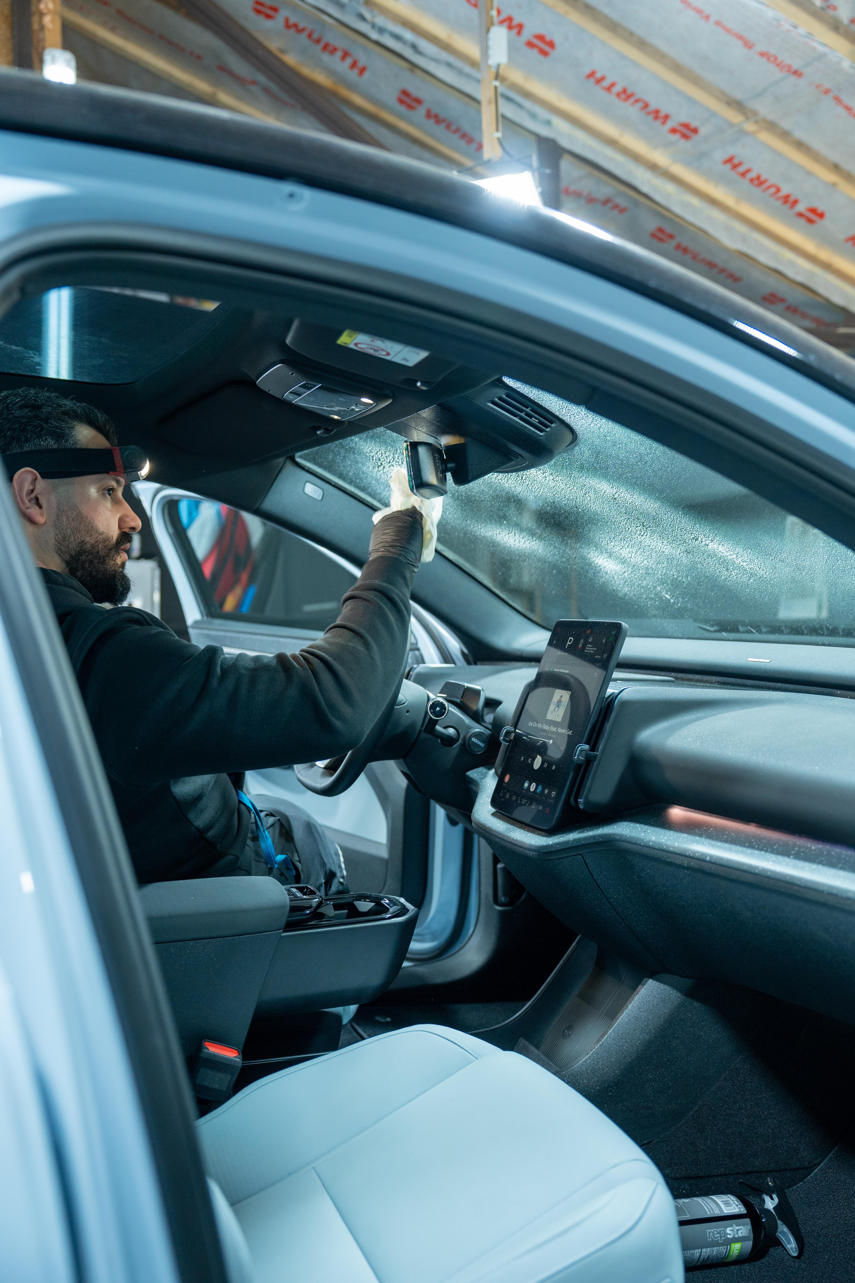 Fahrzeugaufbereitung in Aktion