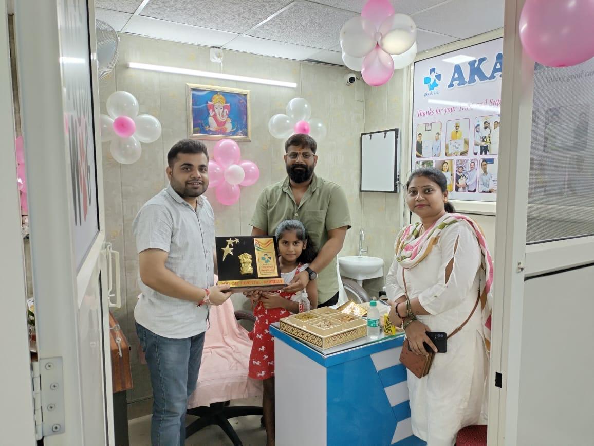 Award with Child - Ceremony