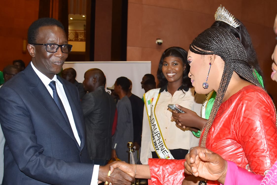 Rencontre avec une personnalité officielle sénégalaise