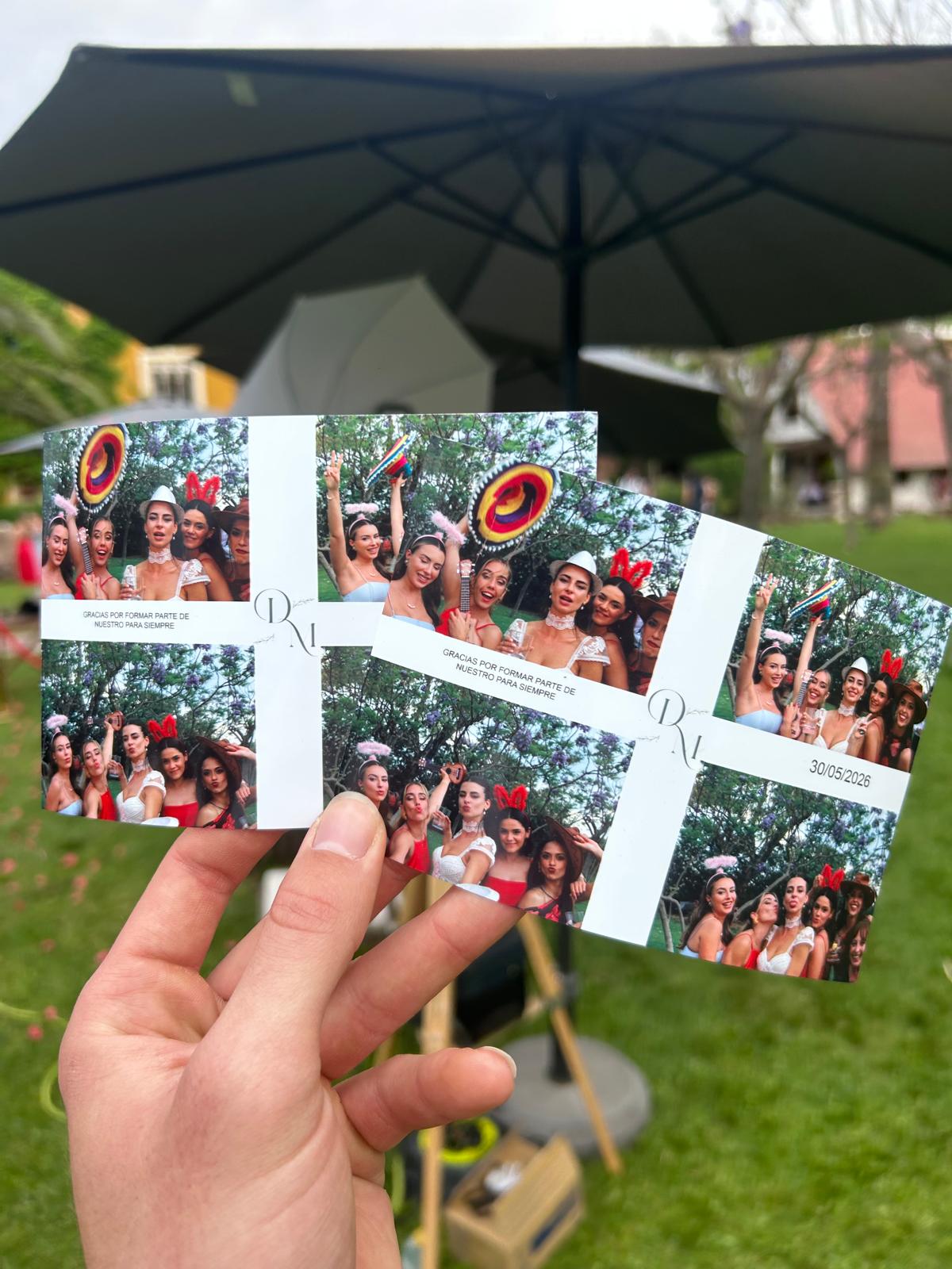 Fotos impresas en formato polaroid con tema mexicano