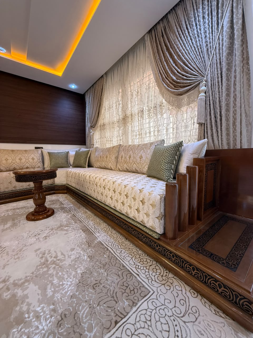Salon Marocain Luxe