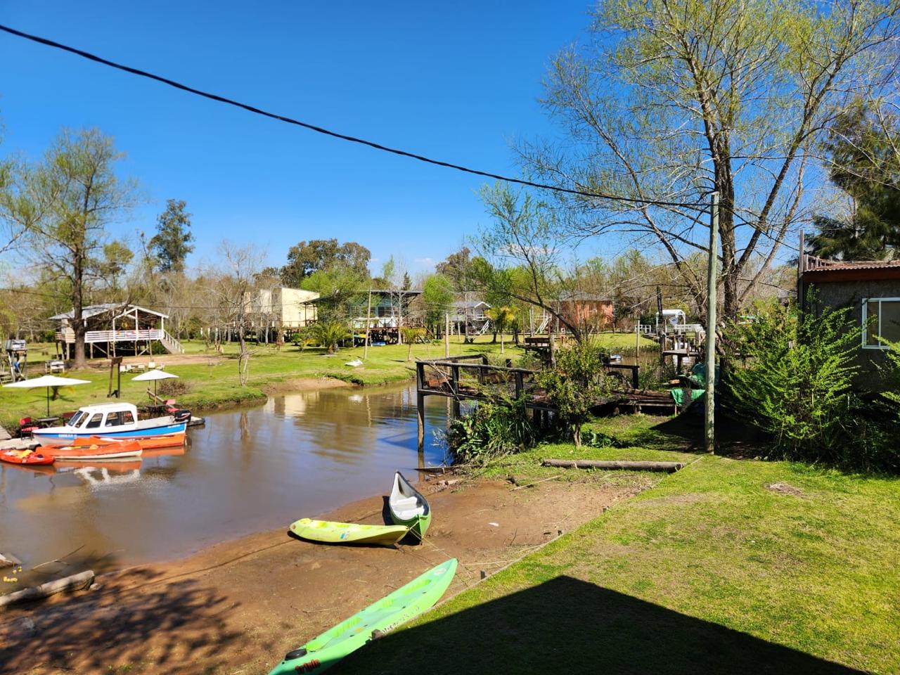 Amaneceres junto al río