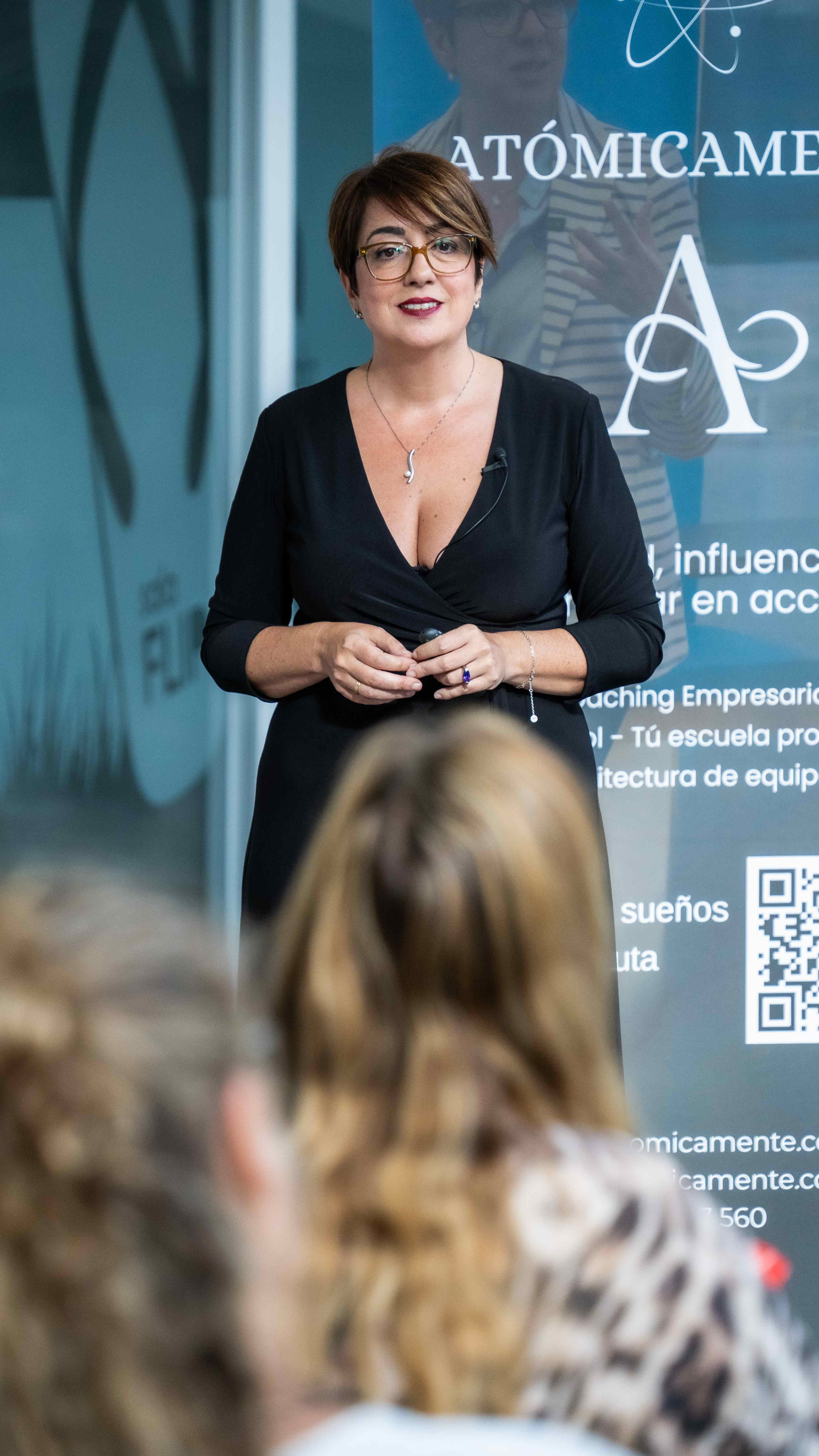 Lorena García, fundadora de AtómicaMente