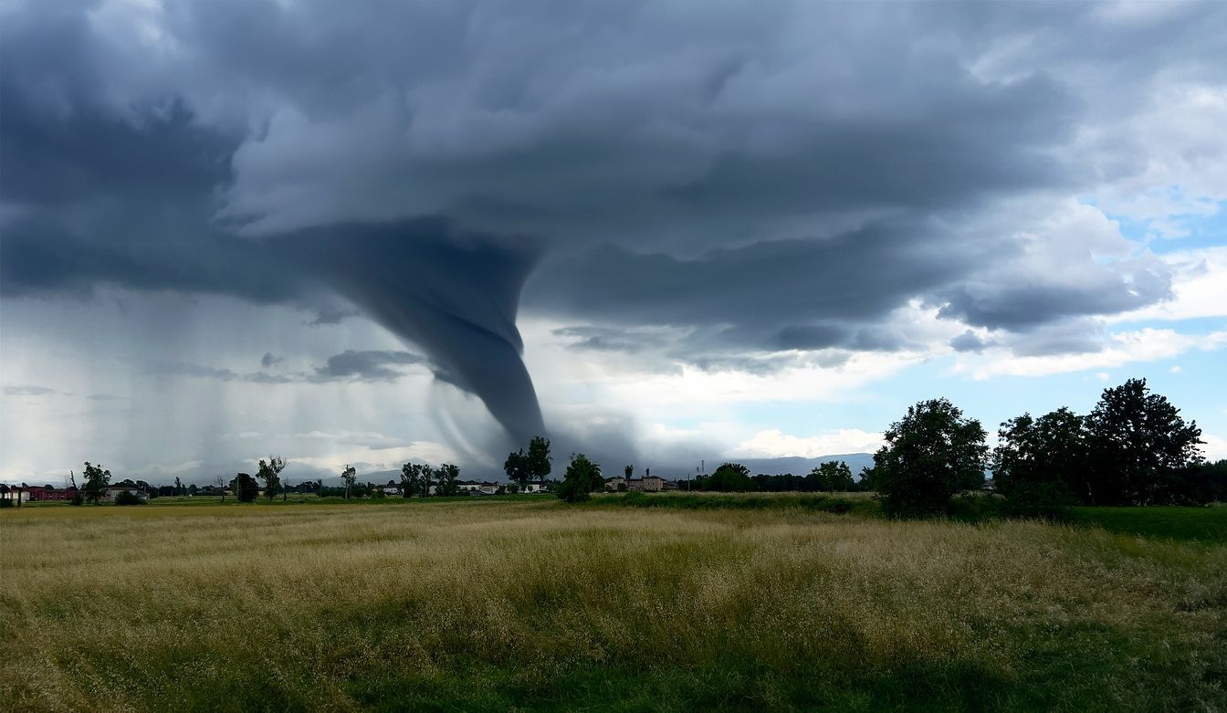 A Homeowner's Guide to Fall Tornado Season in Kentucky, Illinois, and Indiana