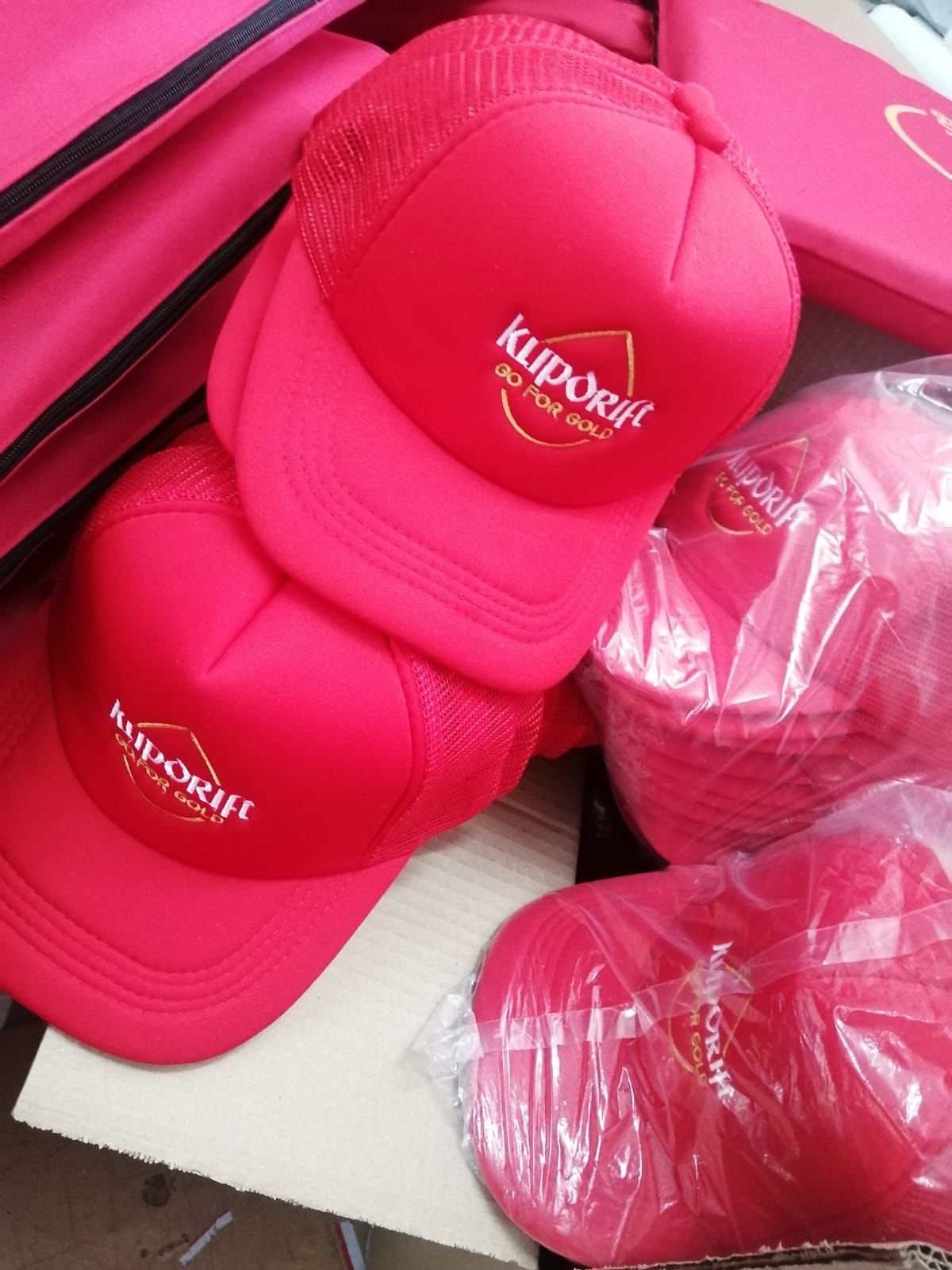 Promotional Cap Sets