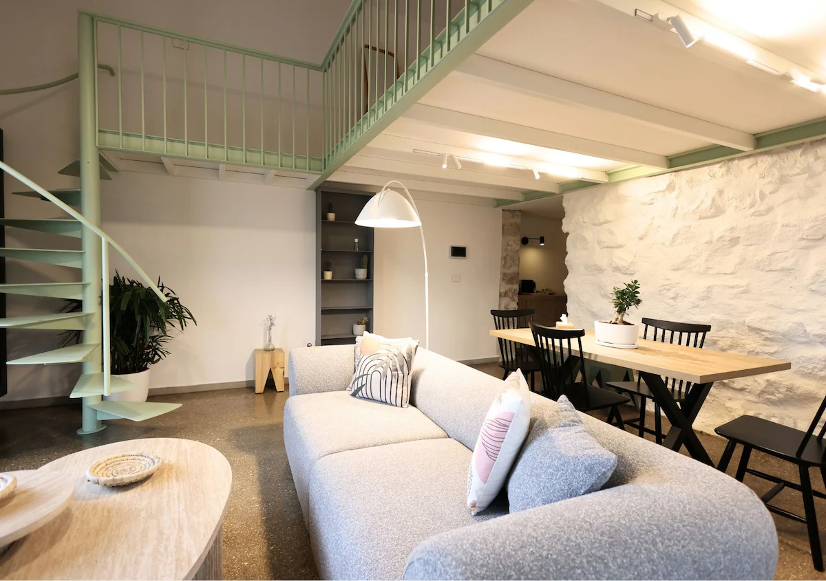 Vine Loft — photo 3