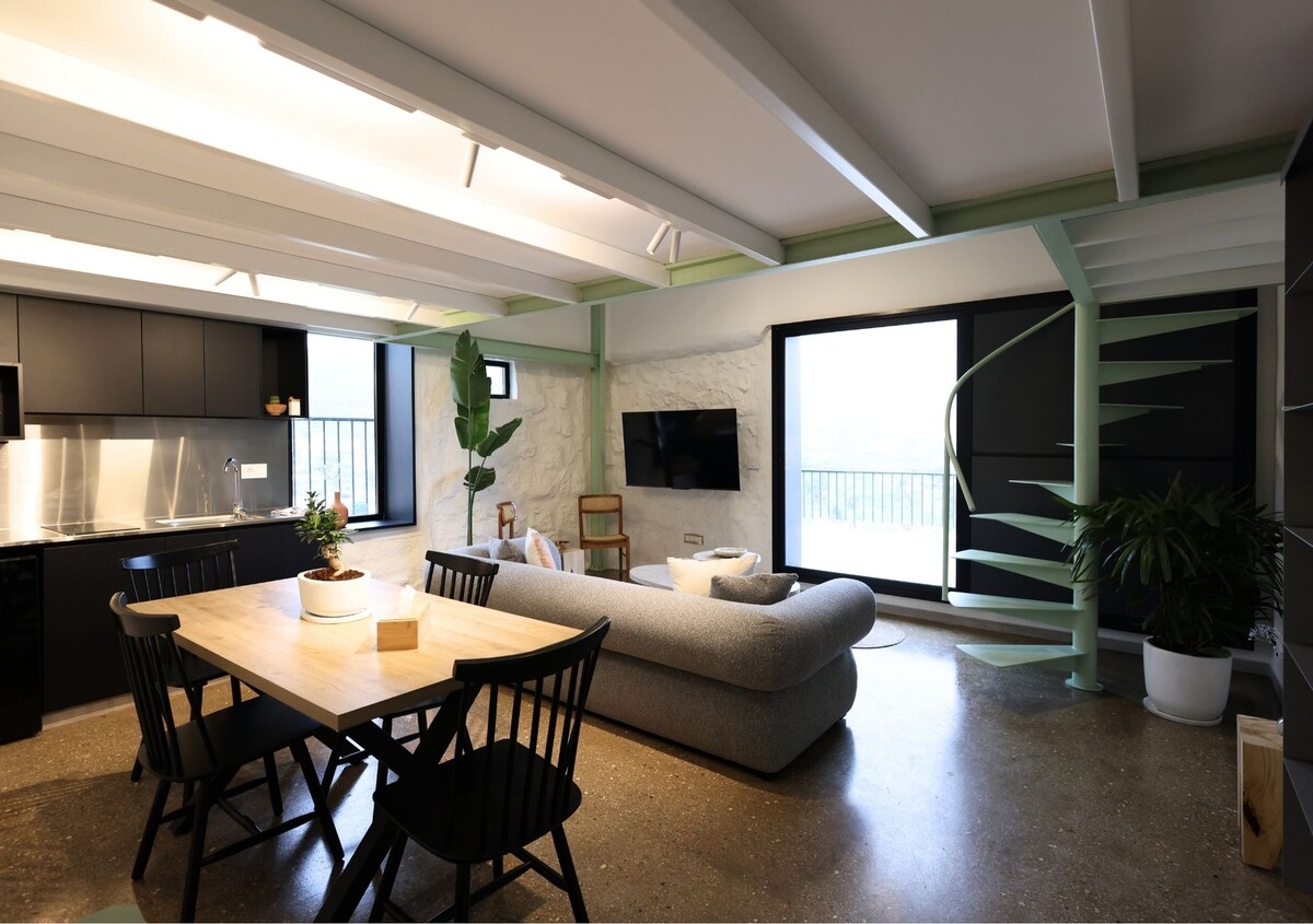 Azure Loft — photo 4
