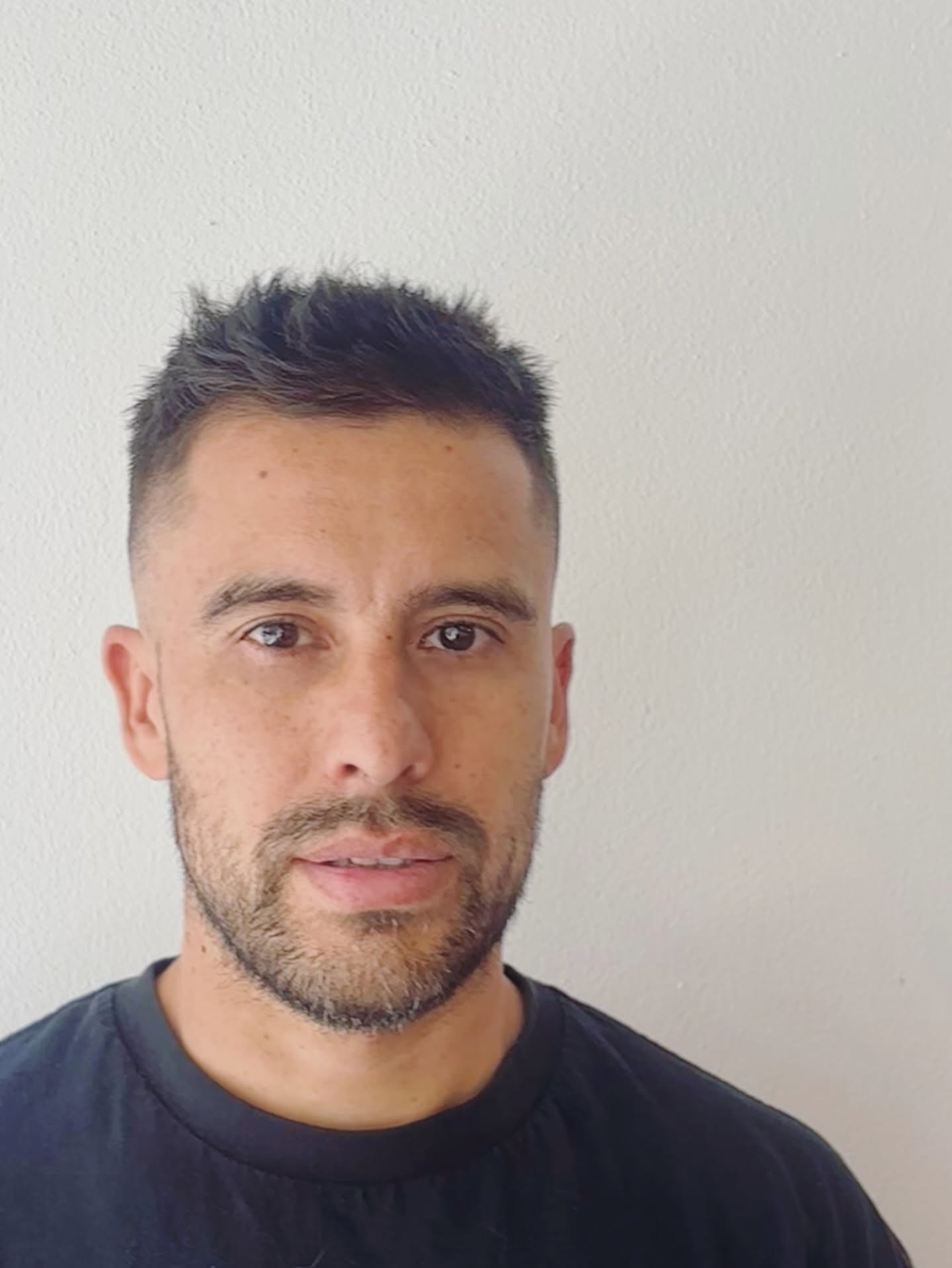 Short textured crop with a skin fade