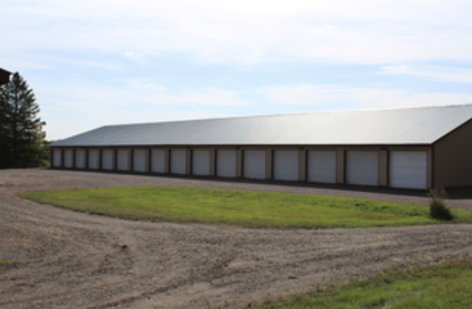 Splitrock Storage building exterior from the front with gravel driveway
