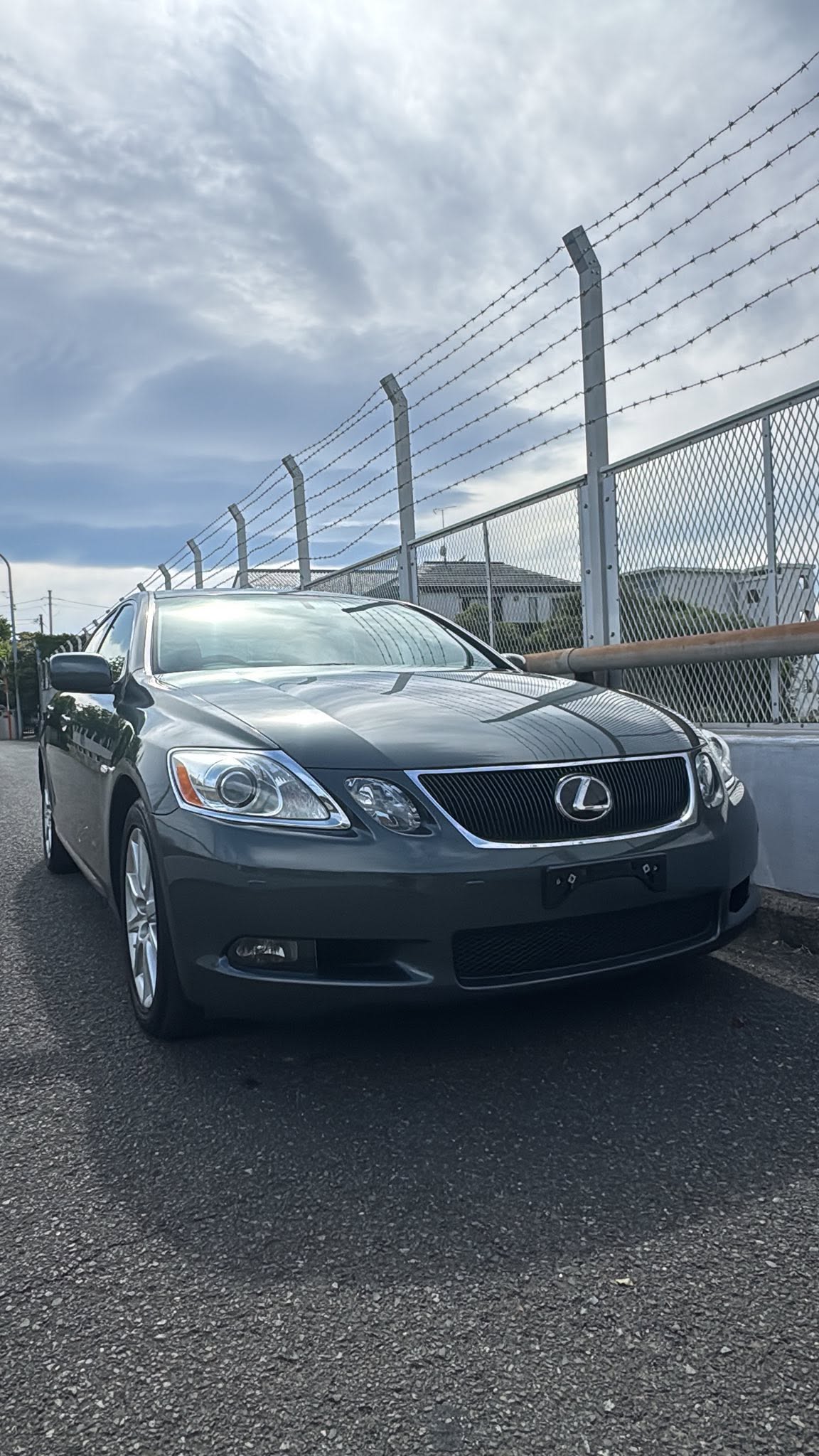 Lexus GS sedan front view — clean exterior