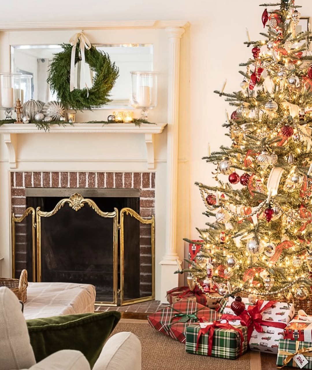 Festive home decor display with Christmas tree and wreath showing garden-inspired seasonal giftware