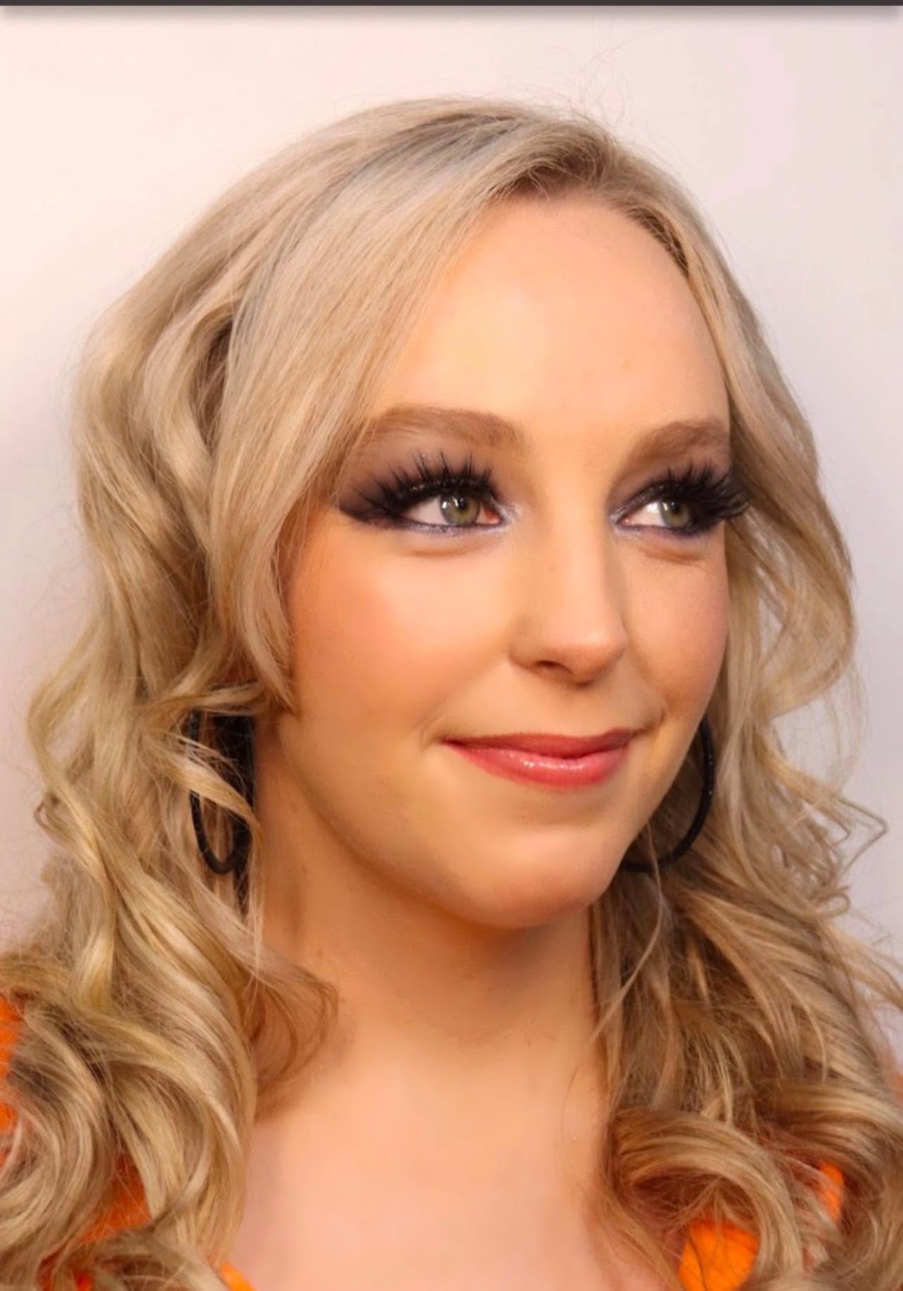 Soft glam makeup and styled curls, a look created at Rabia's Beauty Place