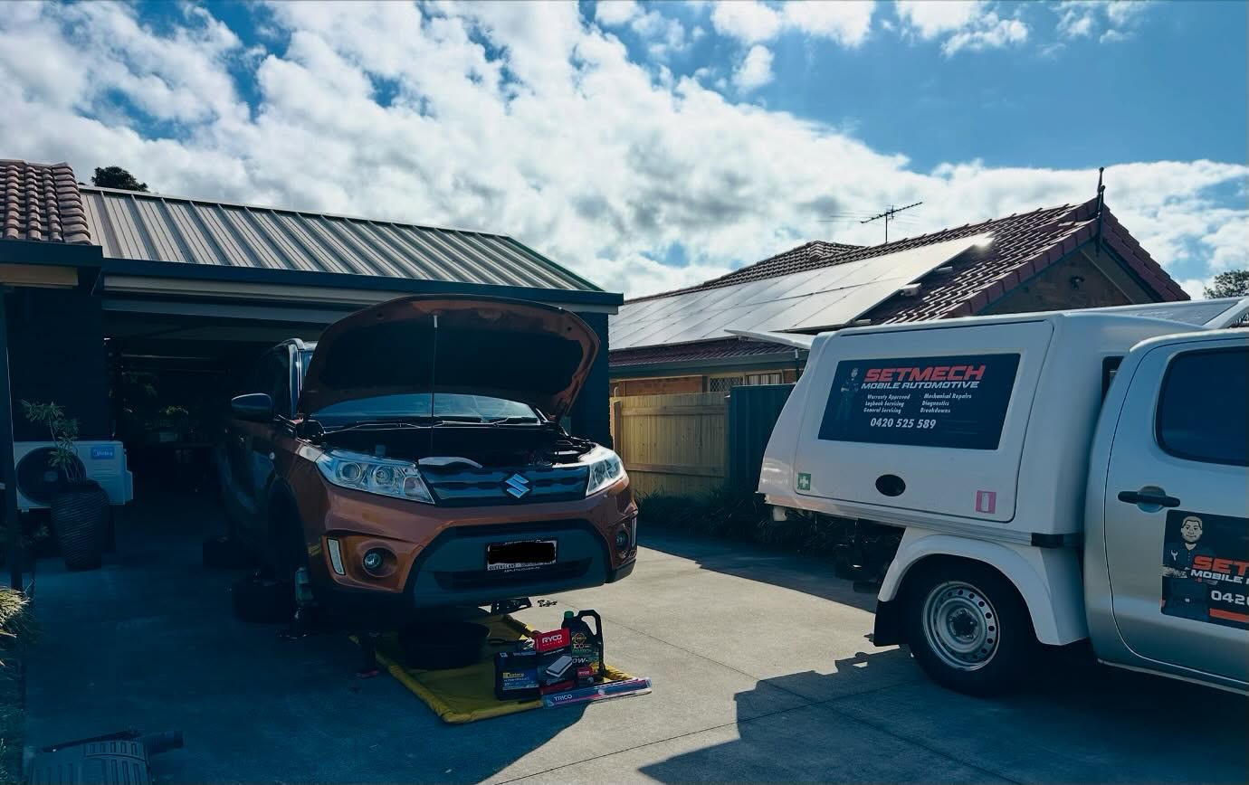SETMech Mobile Automotive service ute parked in a residential driveway carrying out a mobile repair