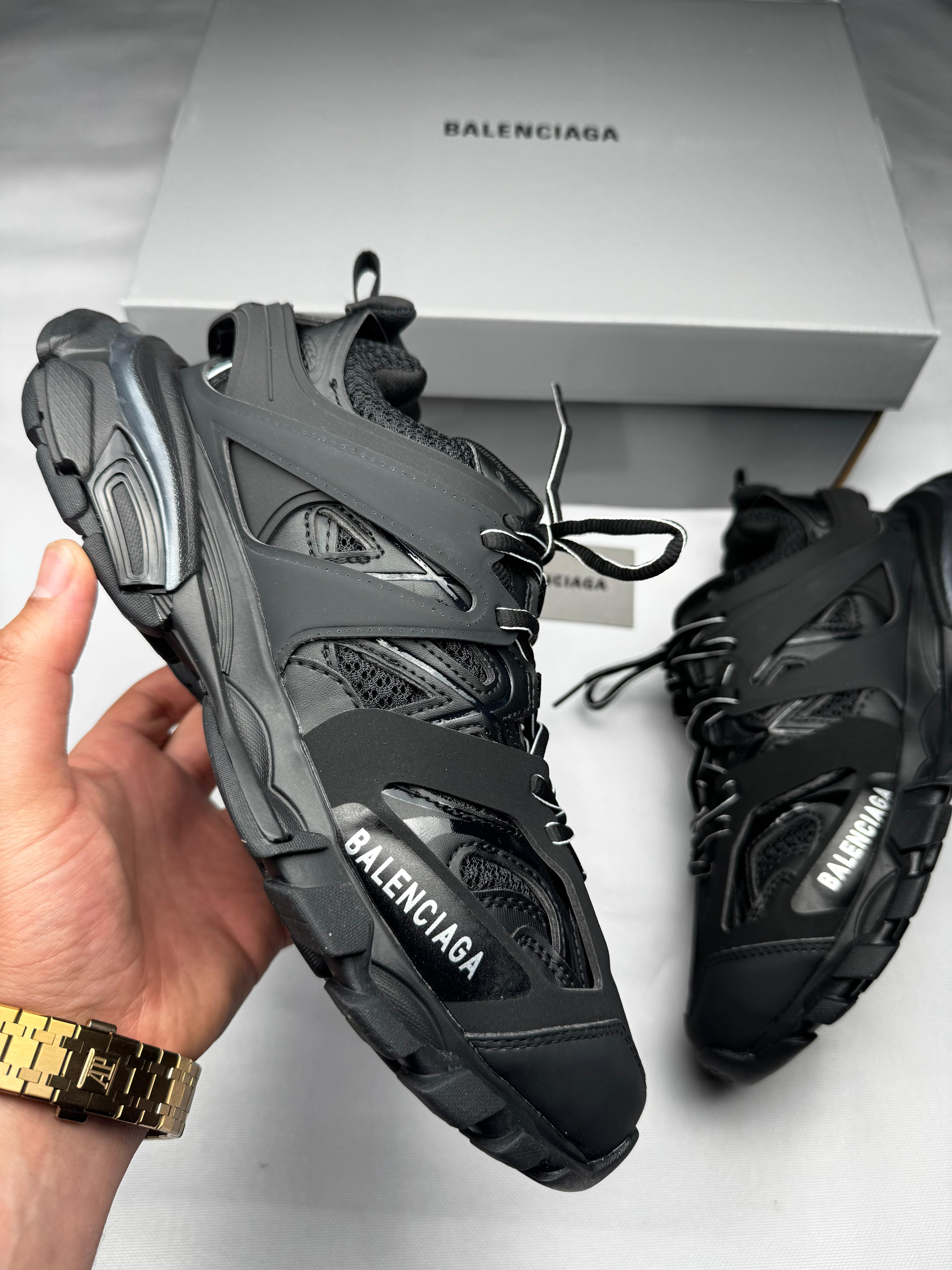 Balenciaga Track