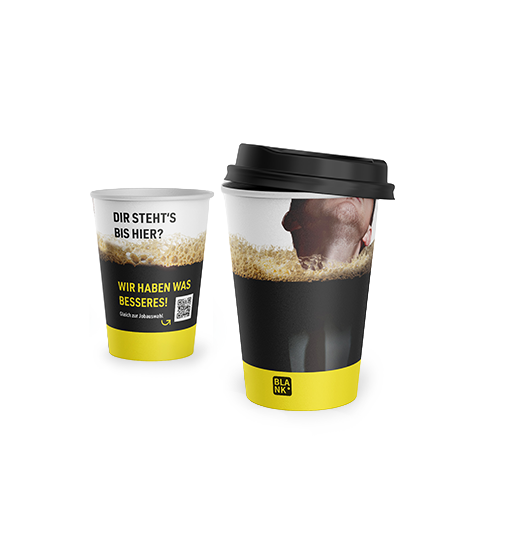 Bleank Coffee Kampagnenmotiv mit schwarzen und gelben Kaffeebechern auf weißem Hintergrund