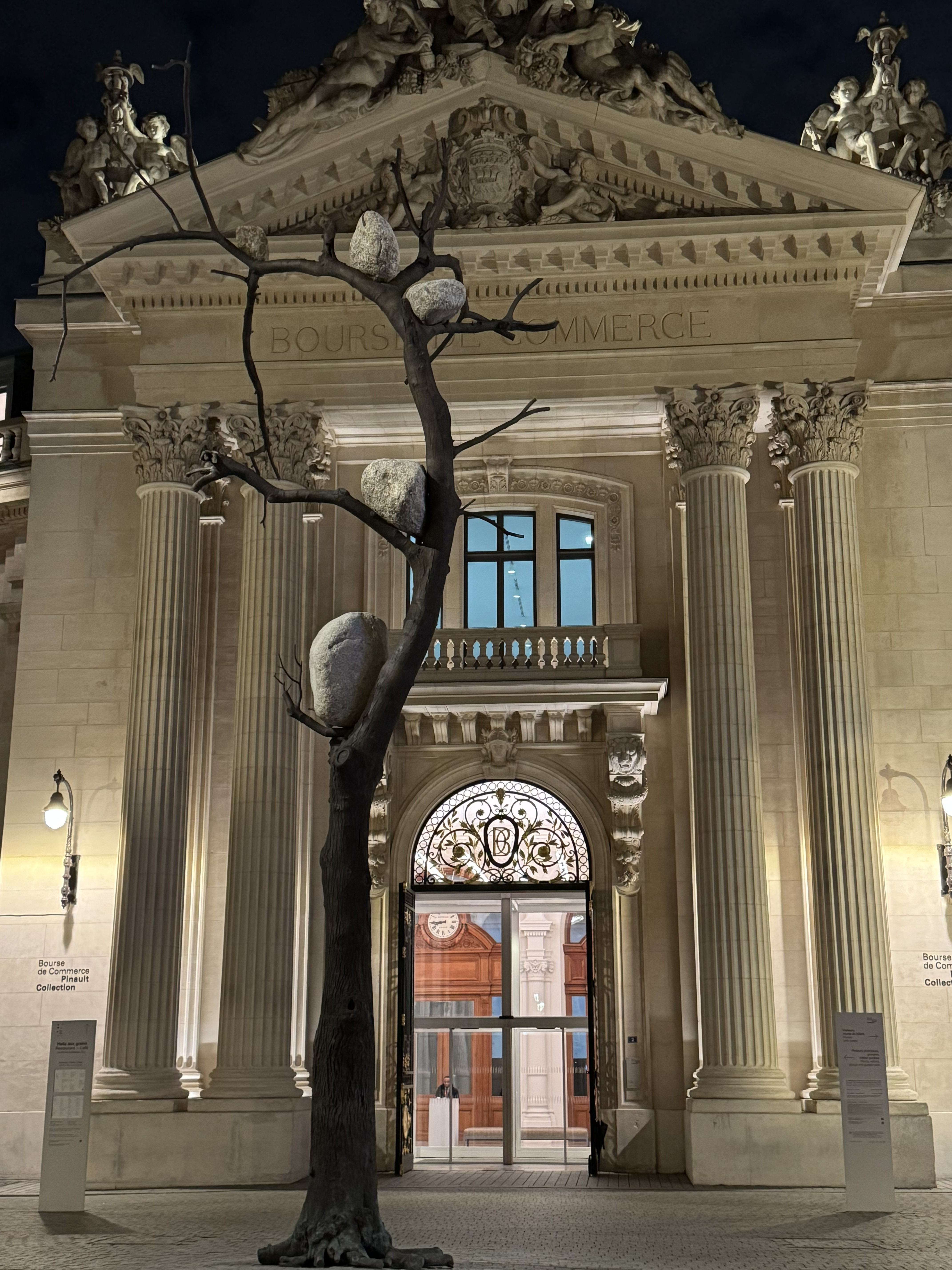 Bourse de Commerce at night