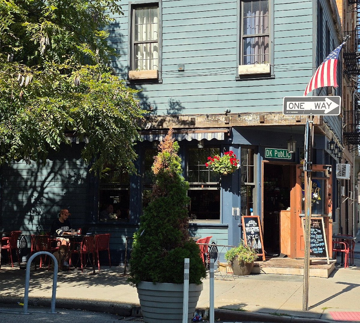 Cafes & Bars 2