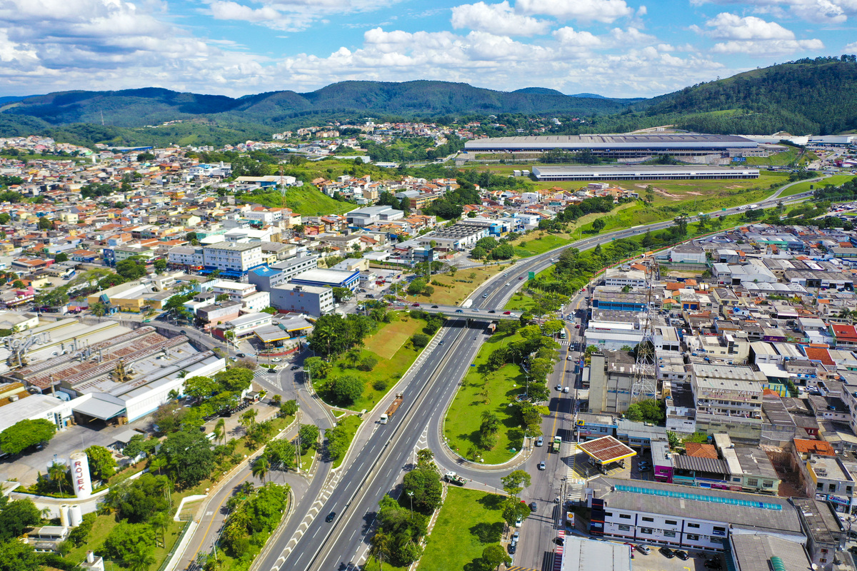 Cajamar: A Capital Nacional da Logística que Está Transformando o Mercado Imobiliário da Região