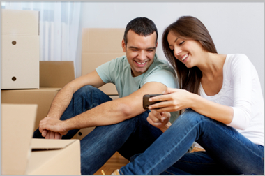 Paar plant Baufinanzierung