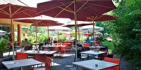 Café- und Restaurantterrasse des Campingplatzes