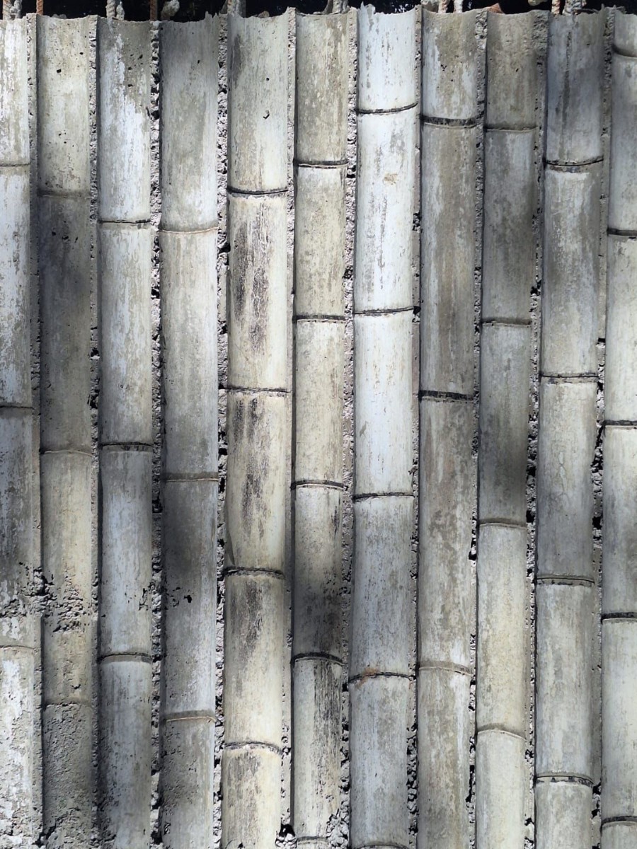 Fôrma de bambu vertical para muro de concreto