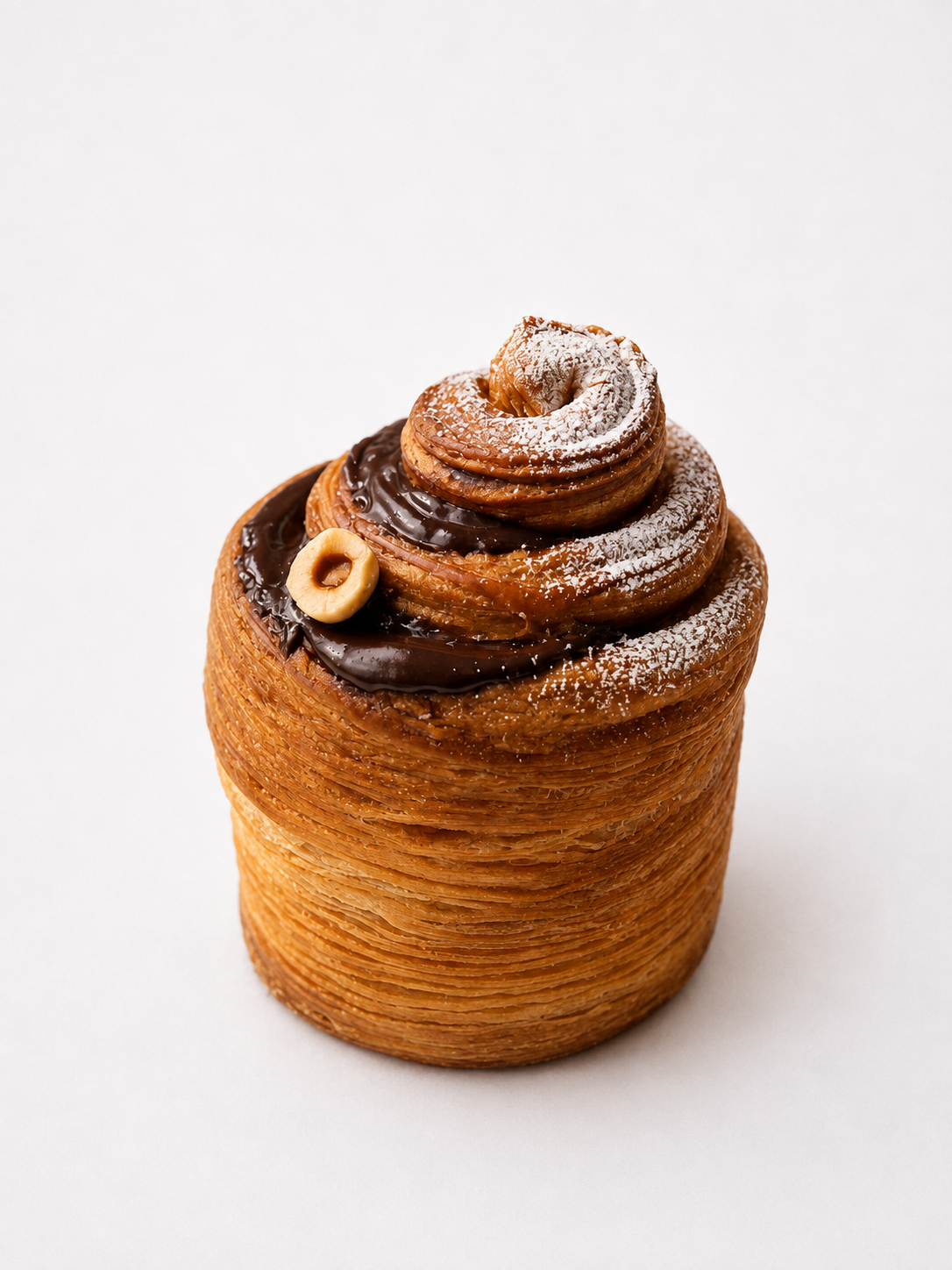 Cruffin de chocolate negro y avellana