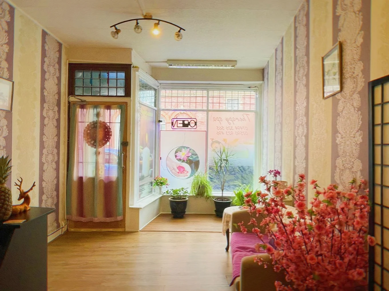 Healing Touch Massage Darlington – welcoming reception area