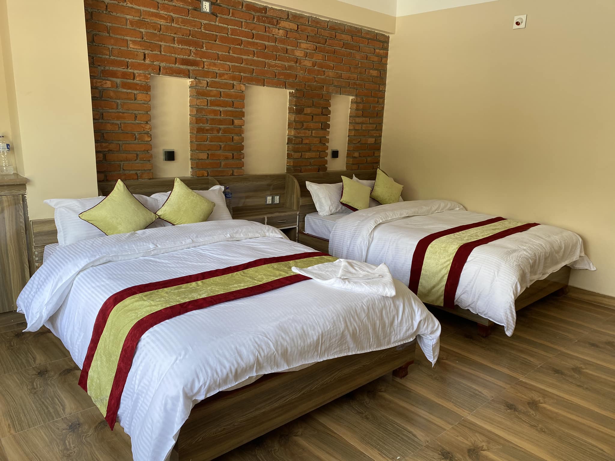 Deluxe Quadruple Room