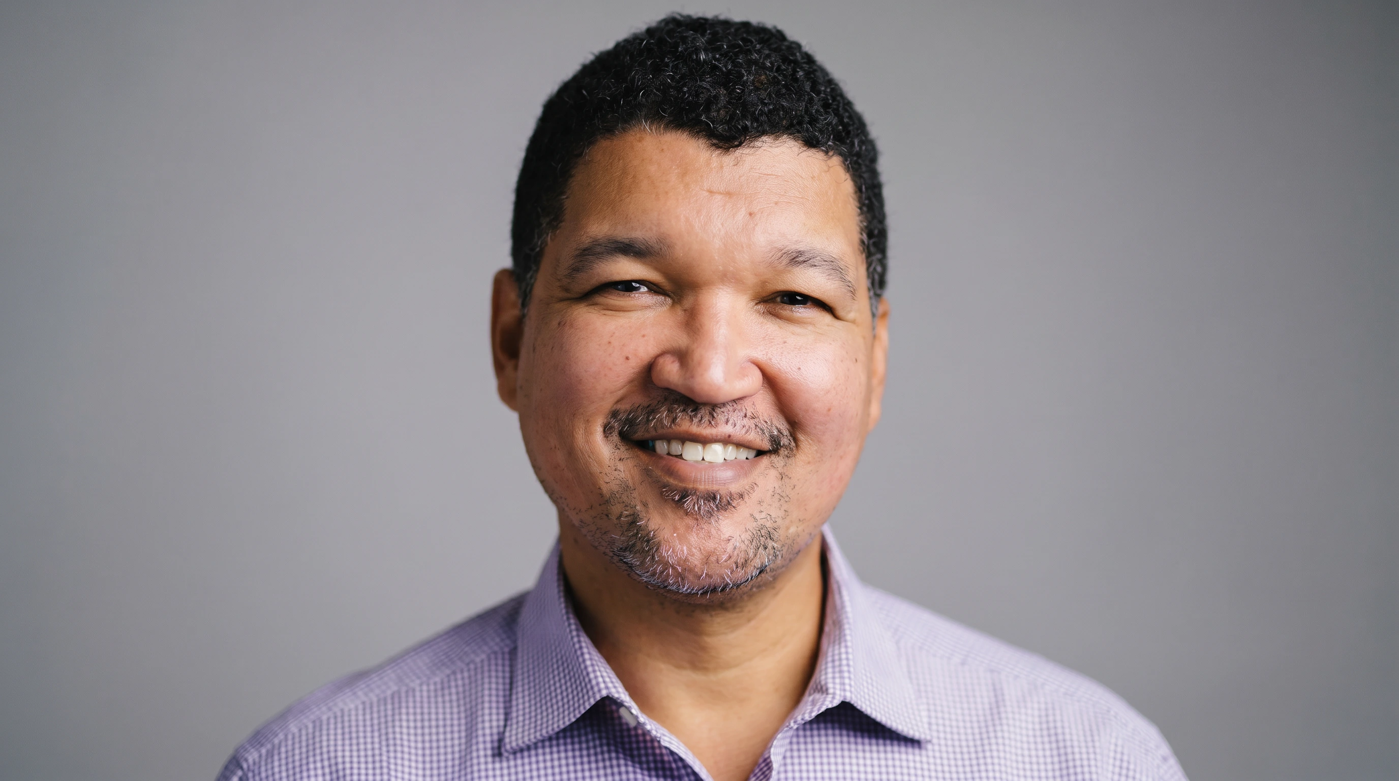Earl Hendrikz, DC, CCSP - Board certified chiropractor in Houston, TX