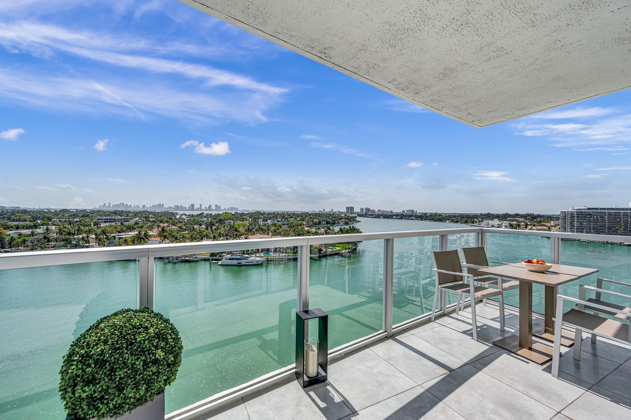 Miami Apartment - Terrace