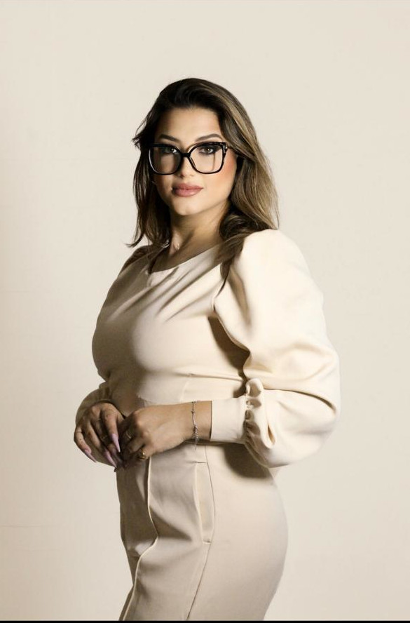 Renata Machado - Profissional da Beleza