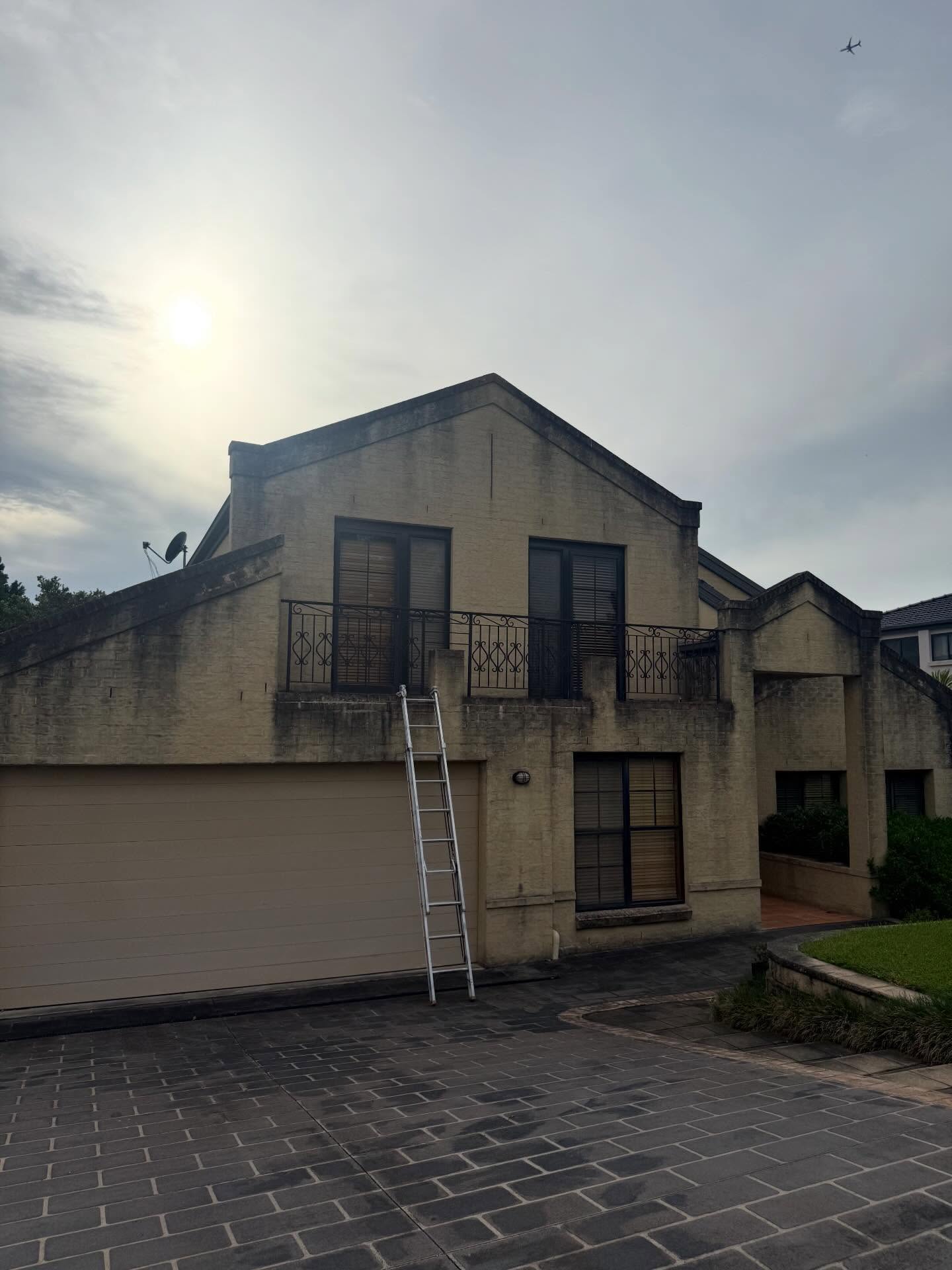 House Washing - Before