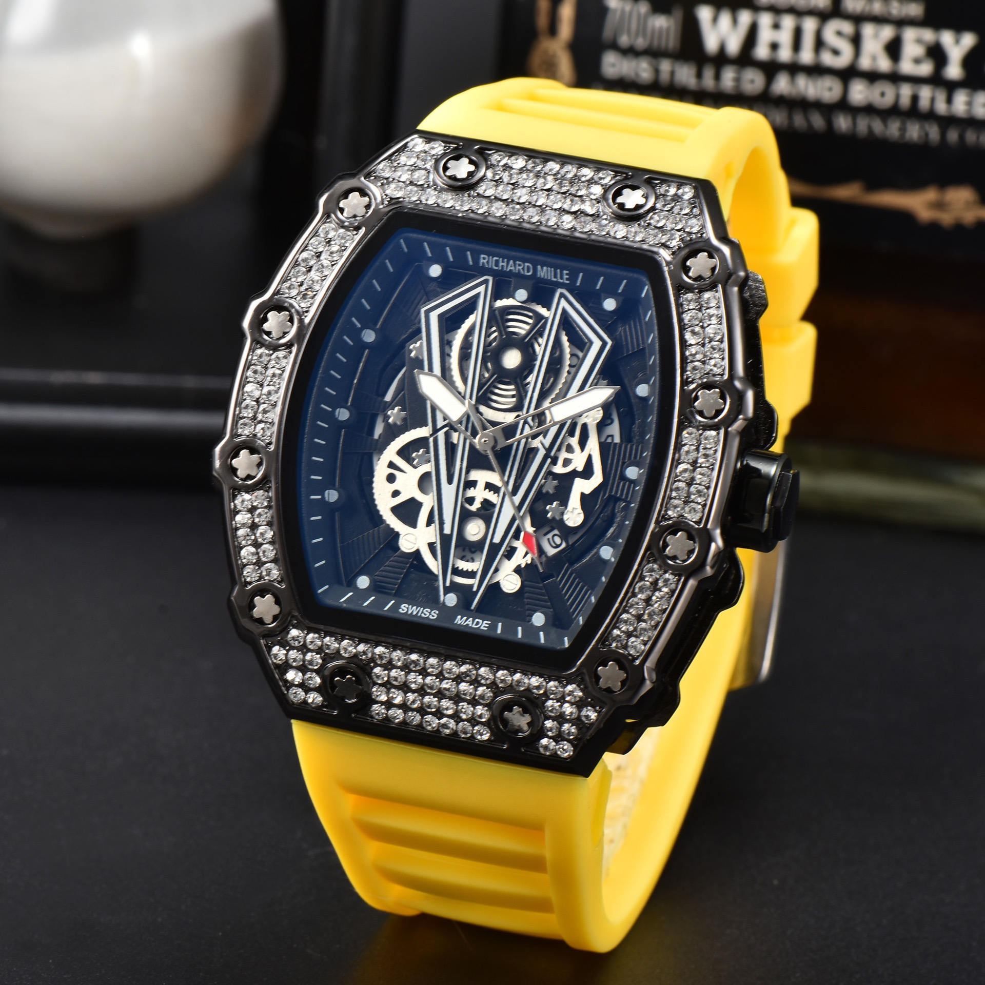 Montre de Luxe Diamant - Noir / Jaune