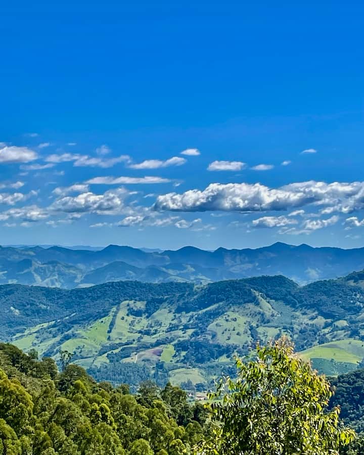 Vista panoramica das montanhas
