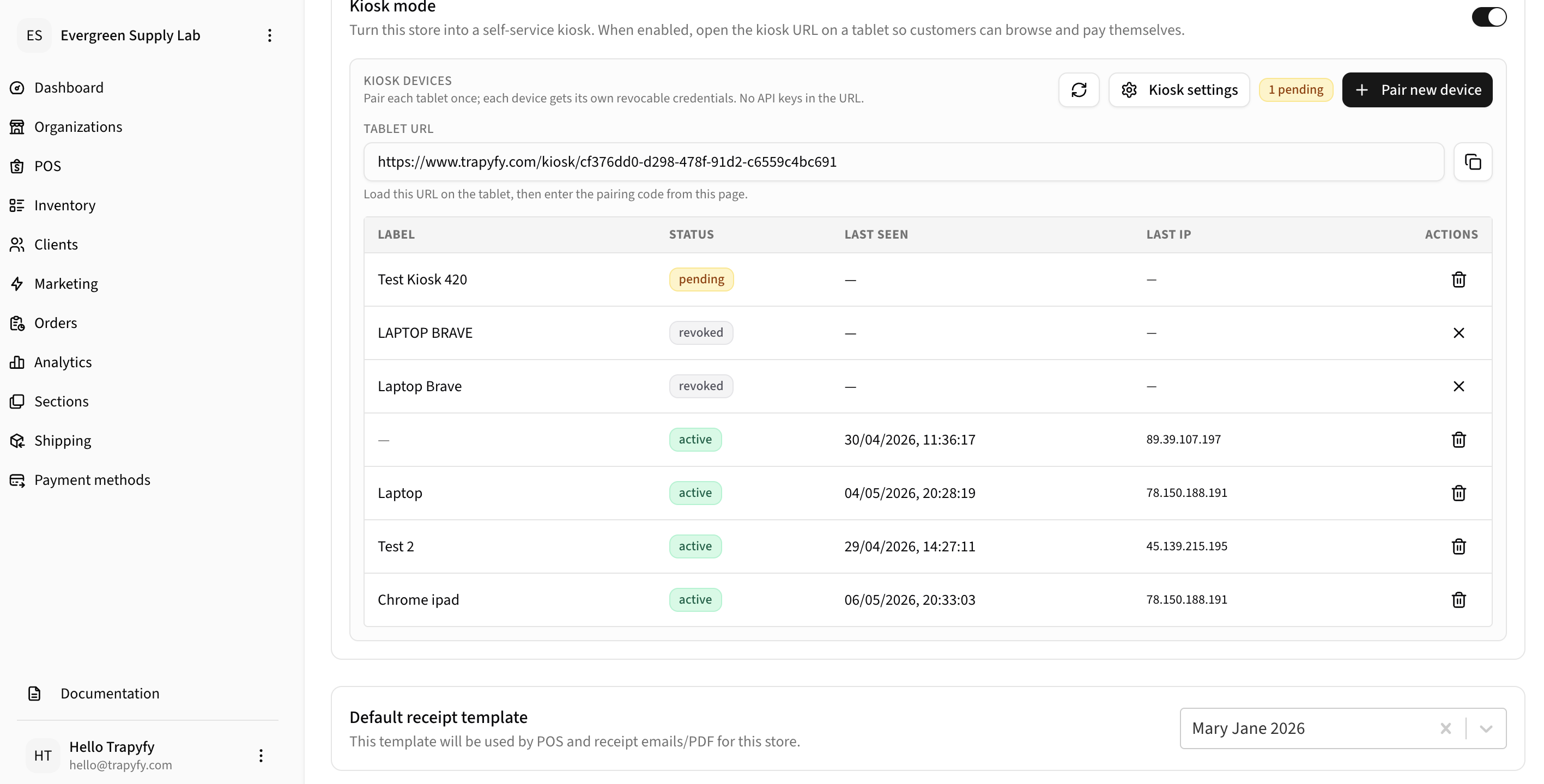 Store page showing Kiosk mode toggle enabled, Tablet URL field, and device table with pending and active statuses