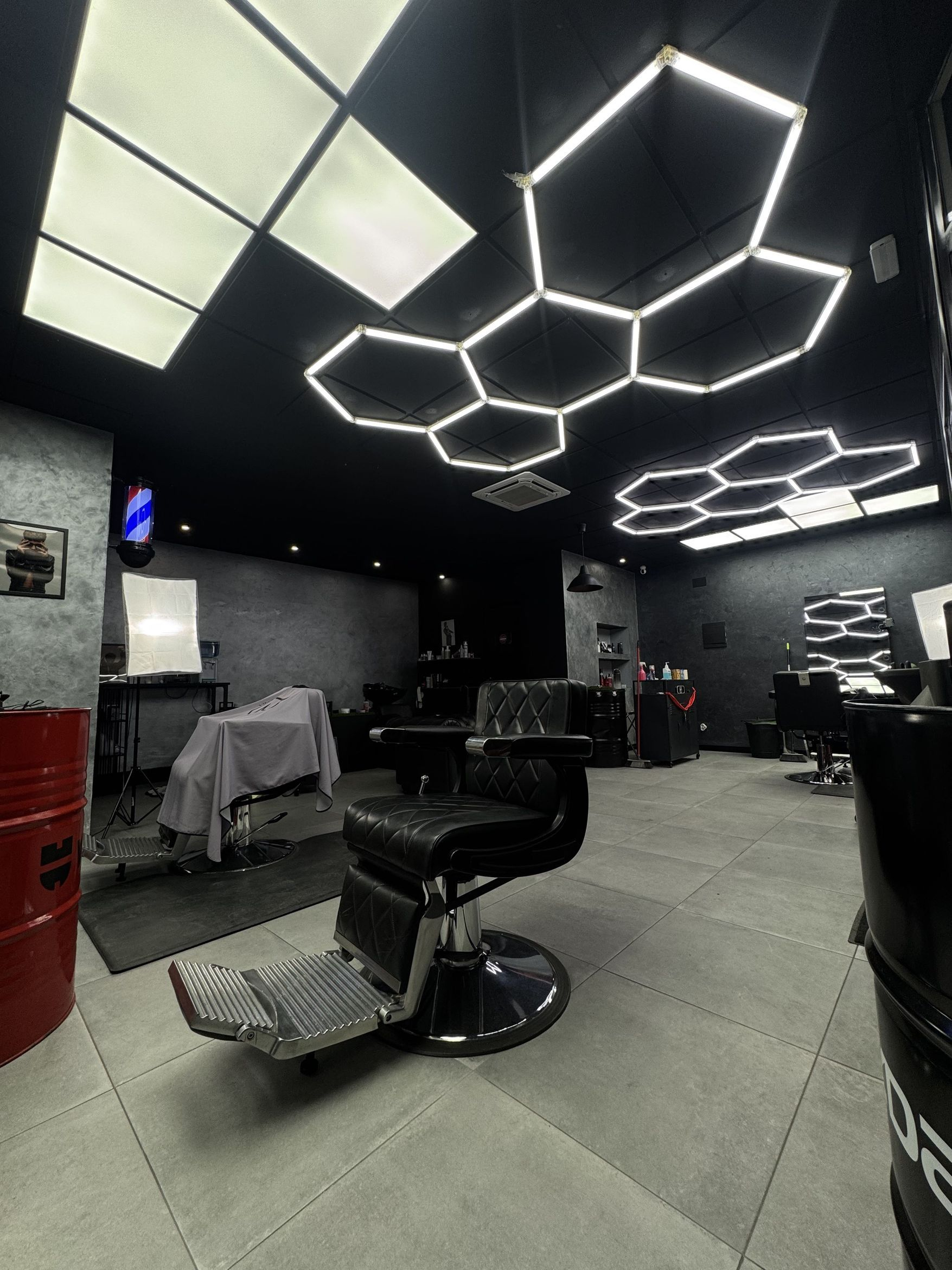AFMen's Hair Concept Barbershop Interior