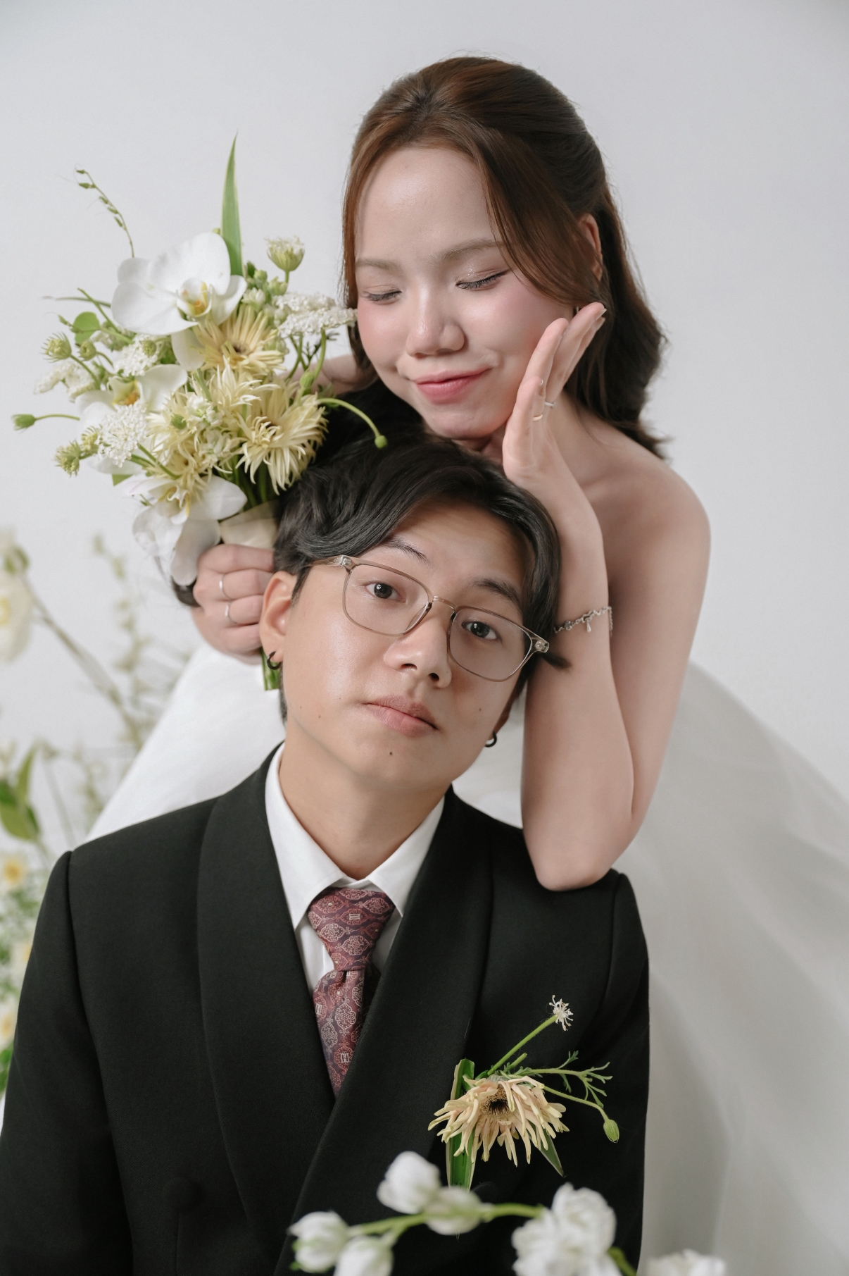 Khoanh khac vui ve