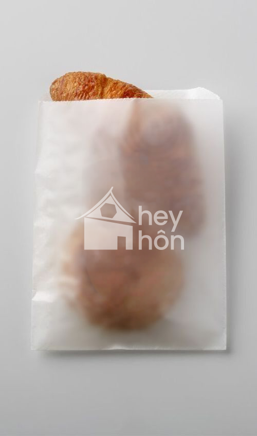 hey hôn clear bag packaging with croissant