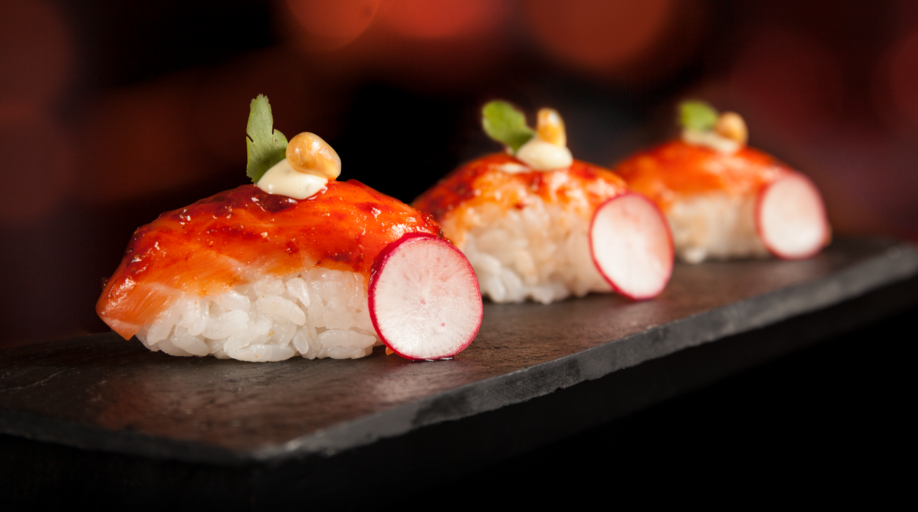 SushiClub - Diseño integral para una marca de gastronomía premium