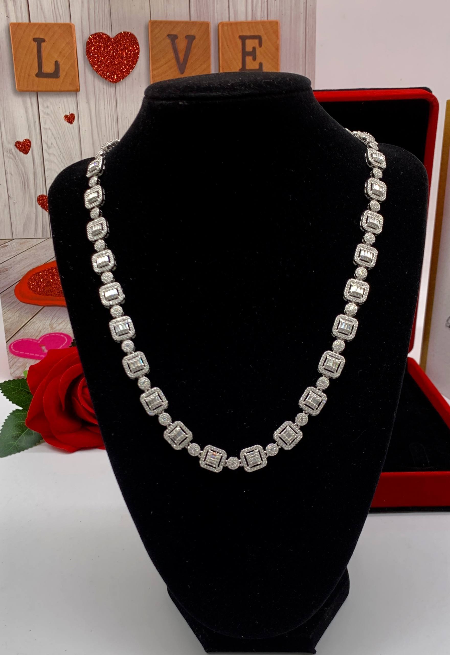 VVS Moissanite Diamond Necklace